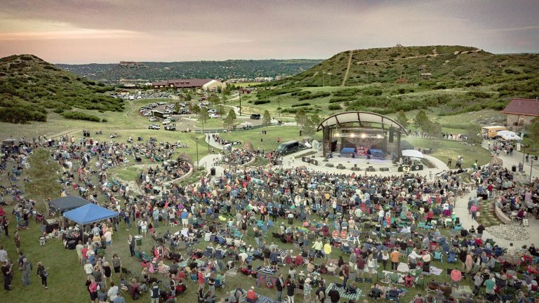 castle rock summer concert series